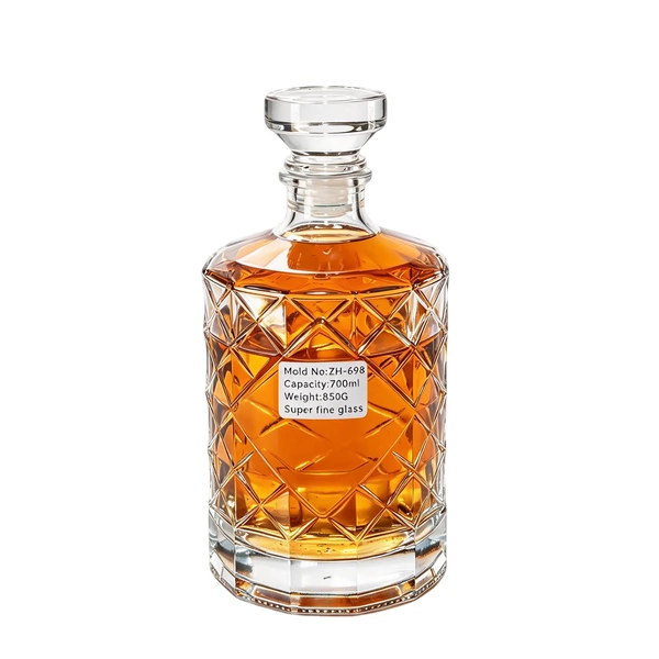 Clear Diamond Crosshatch Geometric Cut Pattern Design Whiskey Glass Bottle 700ml